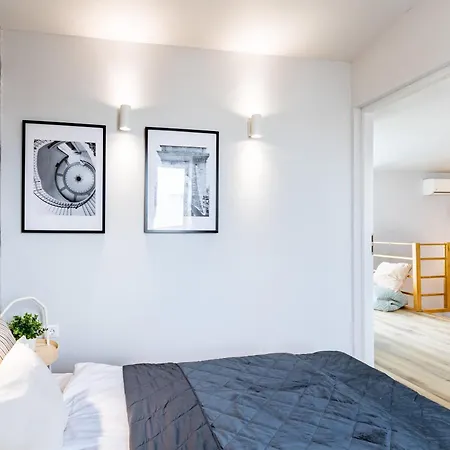 Boutique Luxury Penthouse Apartment